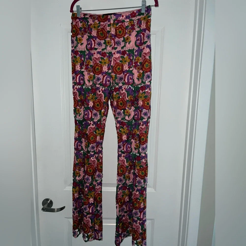 Fashion Nova Aubrey Floral Pant - Picture 1 of 3